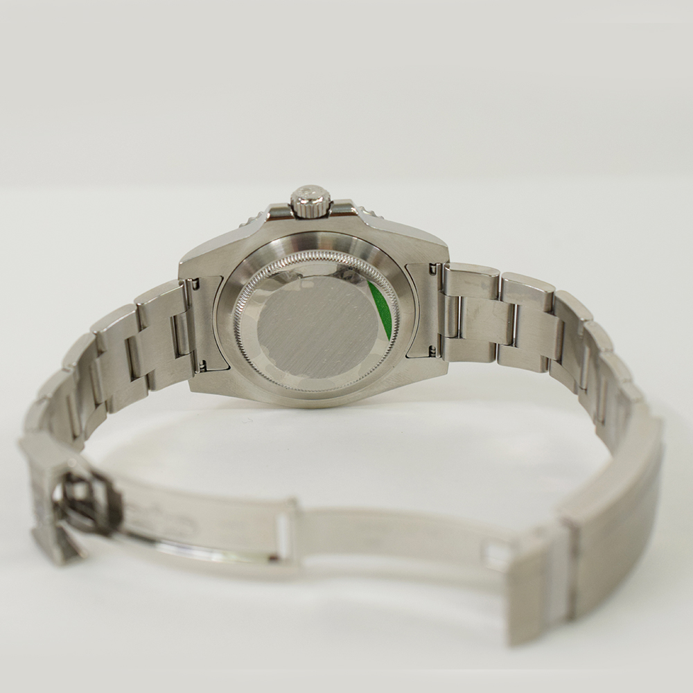 Submariner Date Steel Black Dial 40mm Product Image 5