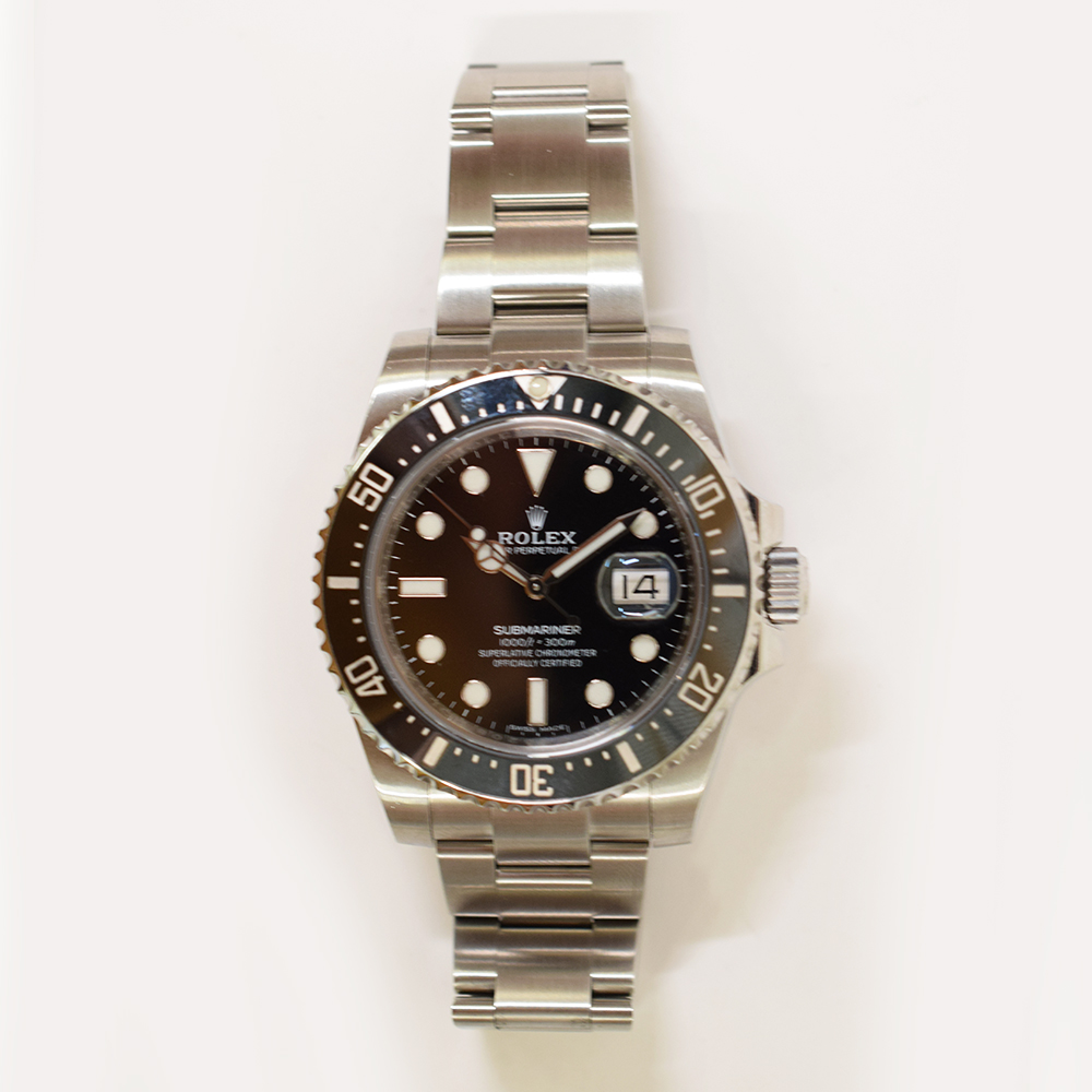 Submariner Date Steel Black Dial 40mm Product Image 1