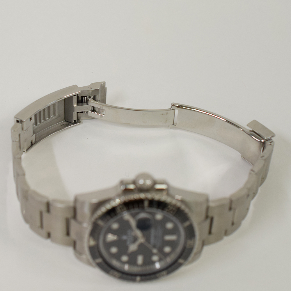 Submariner Date Steel Black Dial 40mm Product Image 6