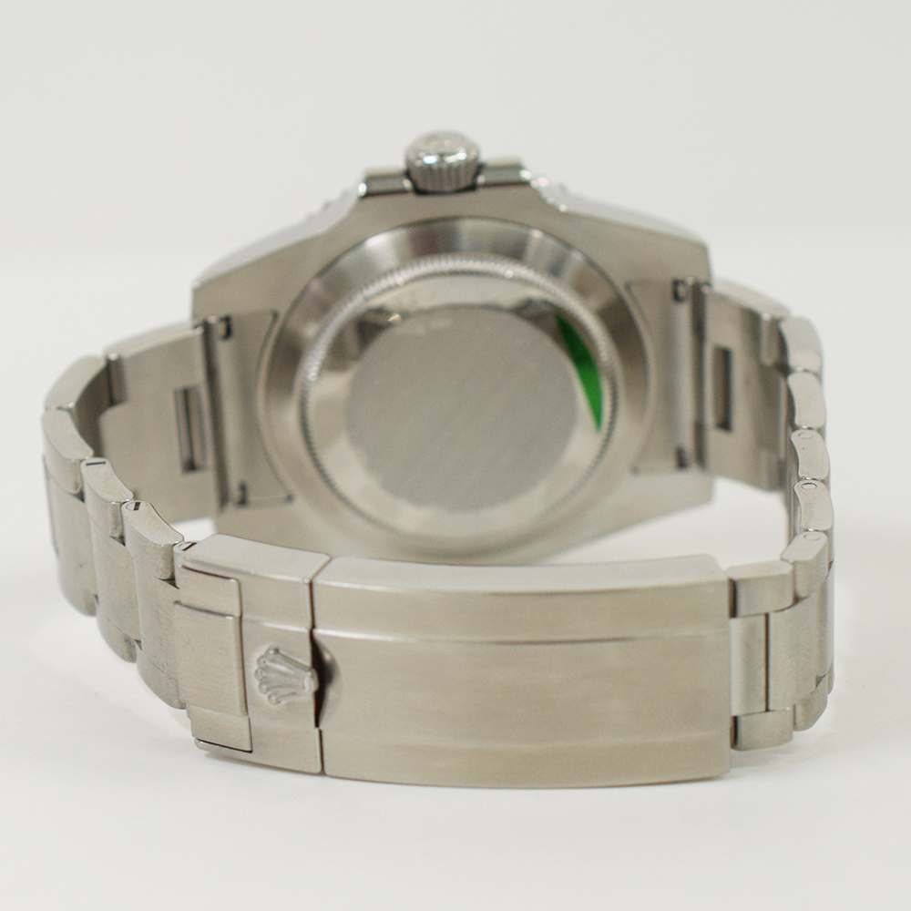 Submariner Date Steel Black Dial 40mm Product Image 3
