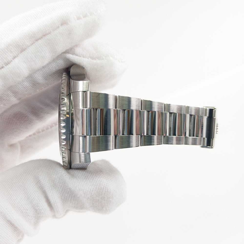 GMT-Master II Steel Black Dial 40mm Product Image 9