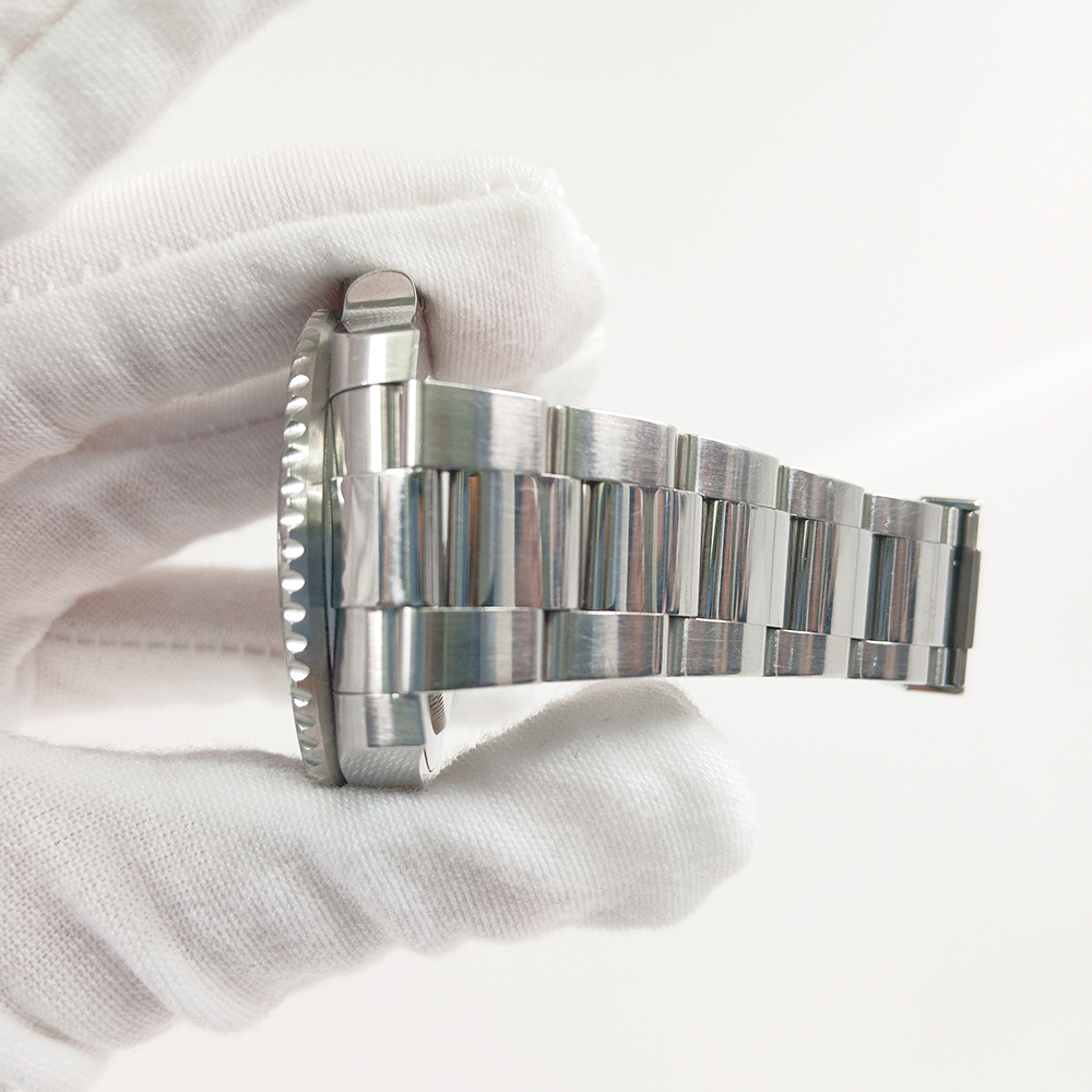 GMT-Master II Steel Black Dial 40mm Product Image 9