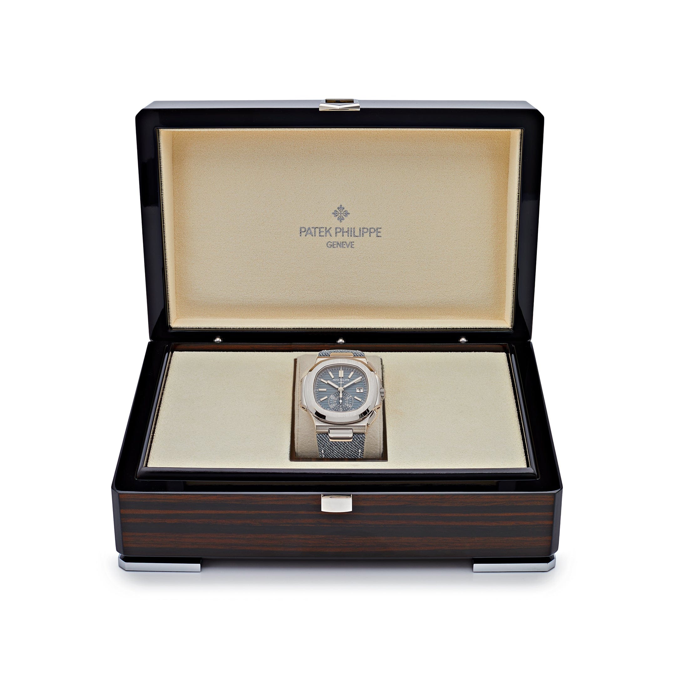 Nautilus Chronograph White Gold Blue Dial 40mm Product Image 5