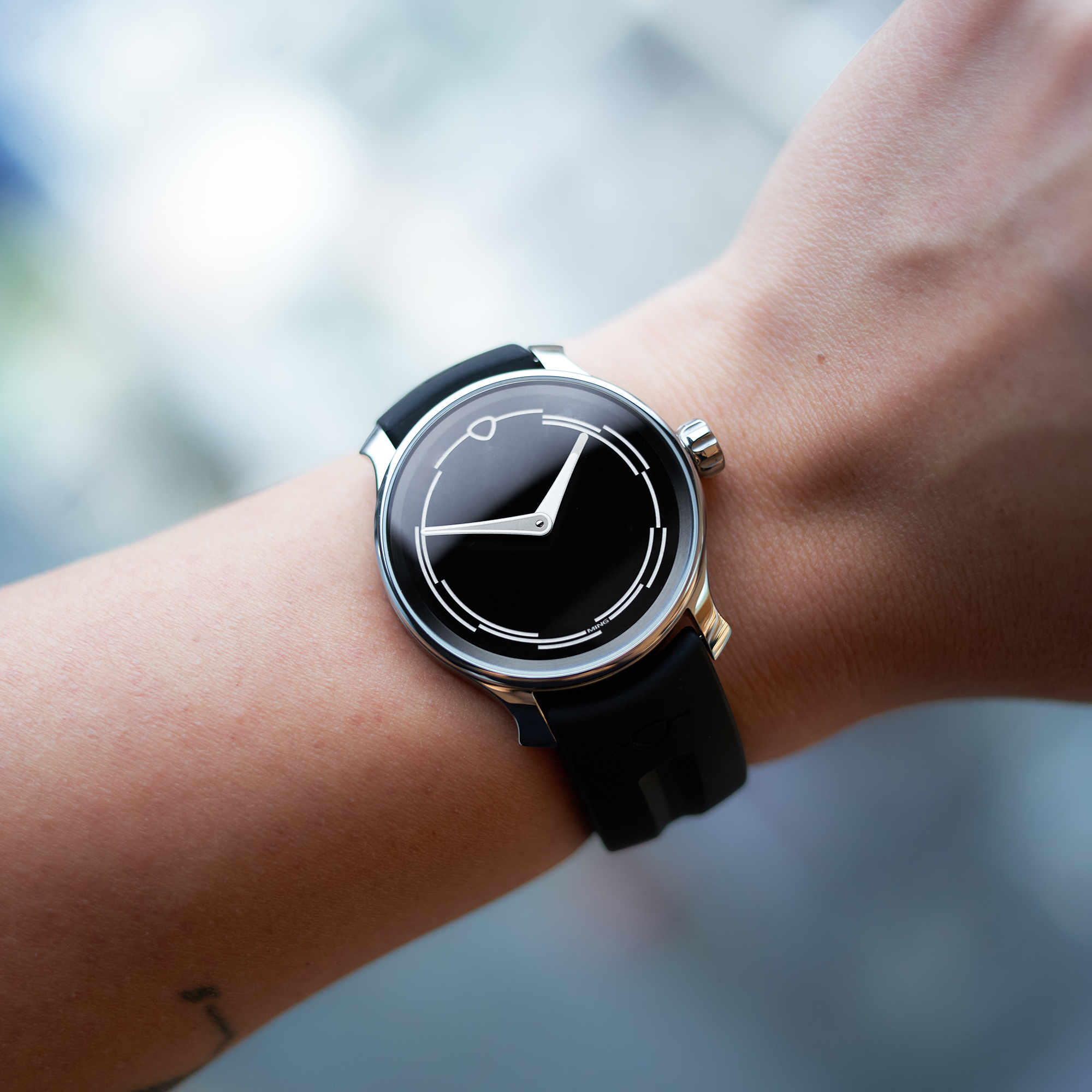 37.02 Minimalist Steel Black Dial 38mm Product Image 13