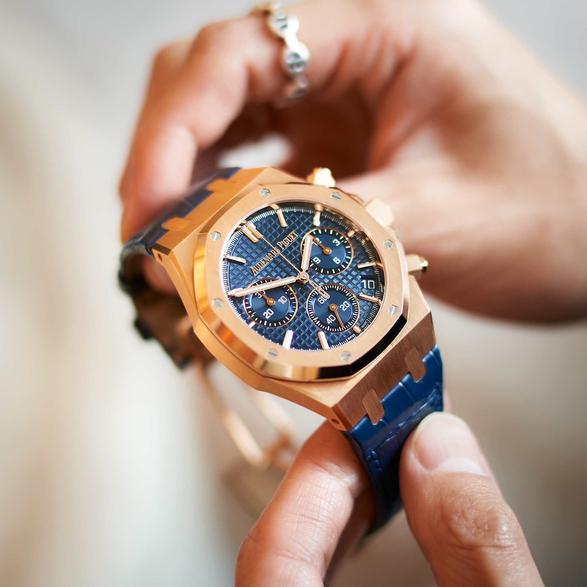 Royal Oak Chronograph Rose Gold Blue Dial 41mm Product Image
