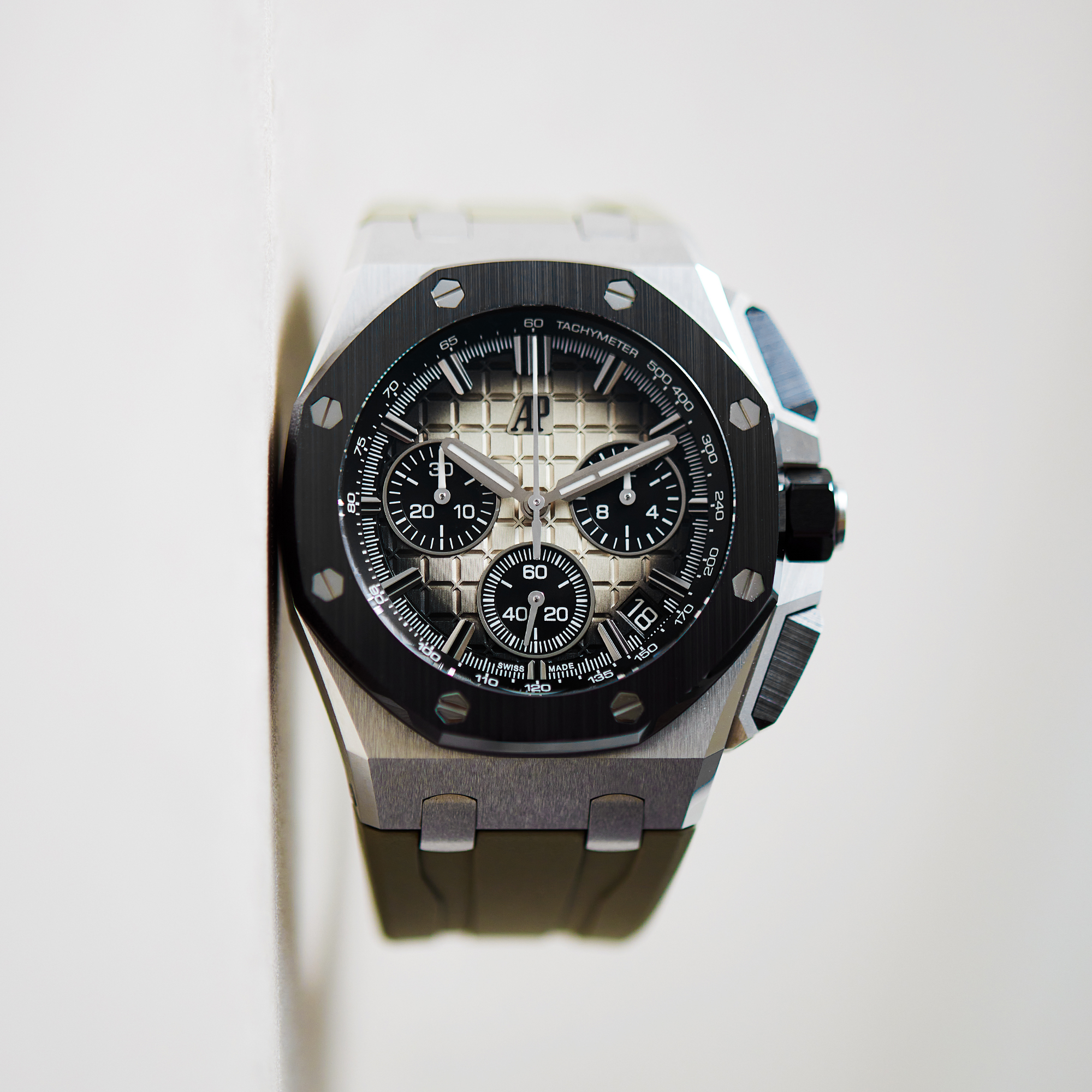 Royal Oak Offshore Chronograph Steel Brown Dial 43mm Product Image 5
