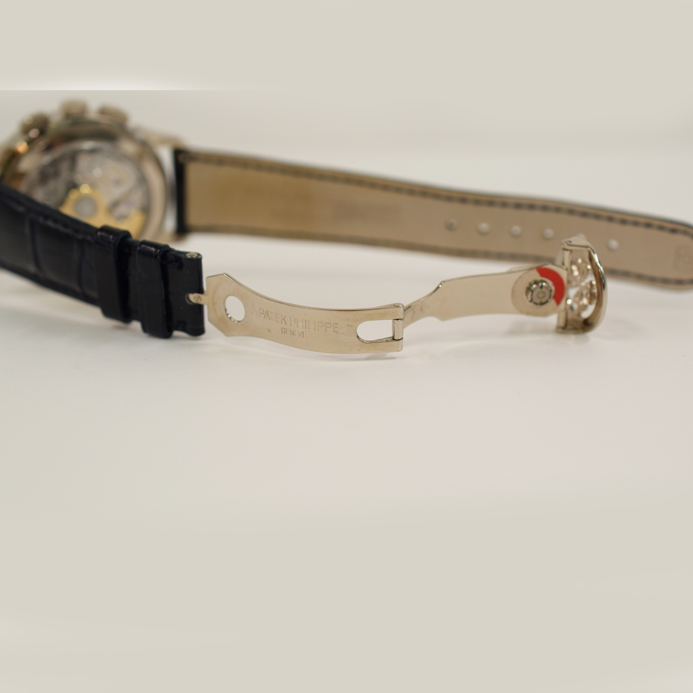 Complications World Time Chronograph White Gold Blue Dial "Hong Kong" 39mm Product Image 8