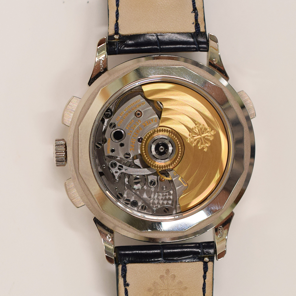 Complications World Time Chronograph White Gold Blue Dial "Hong Kong" 39mm Product Image 5