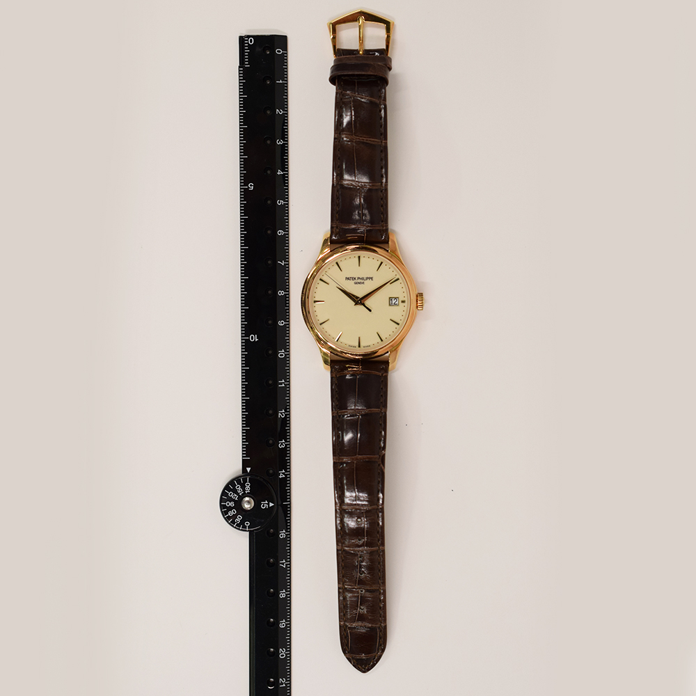 Calatrava Yellow Gold White Dial 39mm Product Image 8