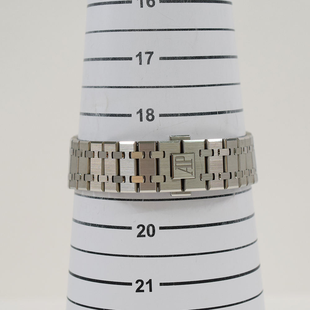 Royal Oak Chronograph Steel Silver Dial 41mm Product Image 8