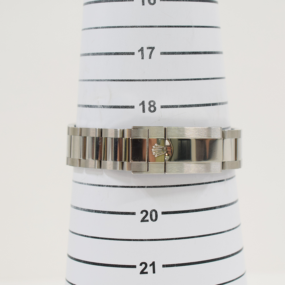 GMT-Master II Steel Black Dial "Pepsi" 40mm Product Image 8