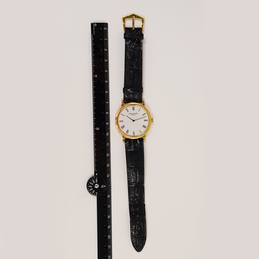 Calatrava Yellow Gold White Dial 35mm Product Image 7