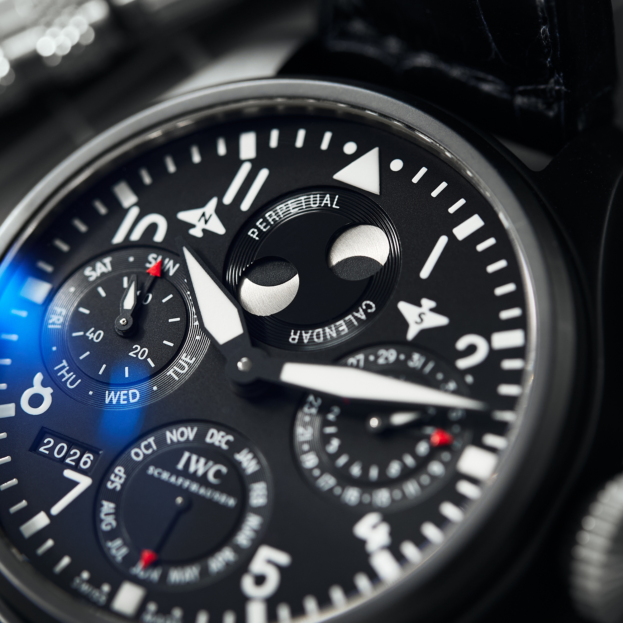 Big Pilot's Perpetual Calendar Top Gun Ceramic Black Dial 48mm Product Image 13