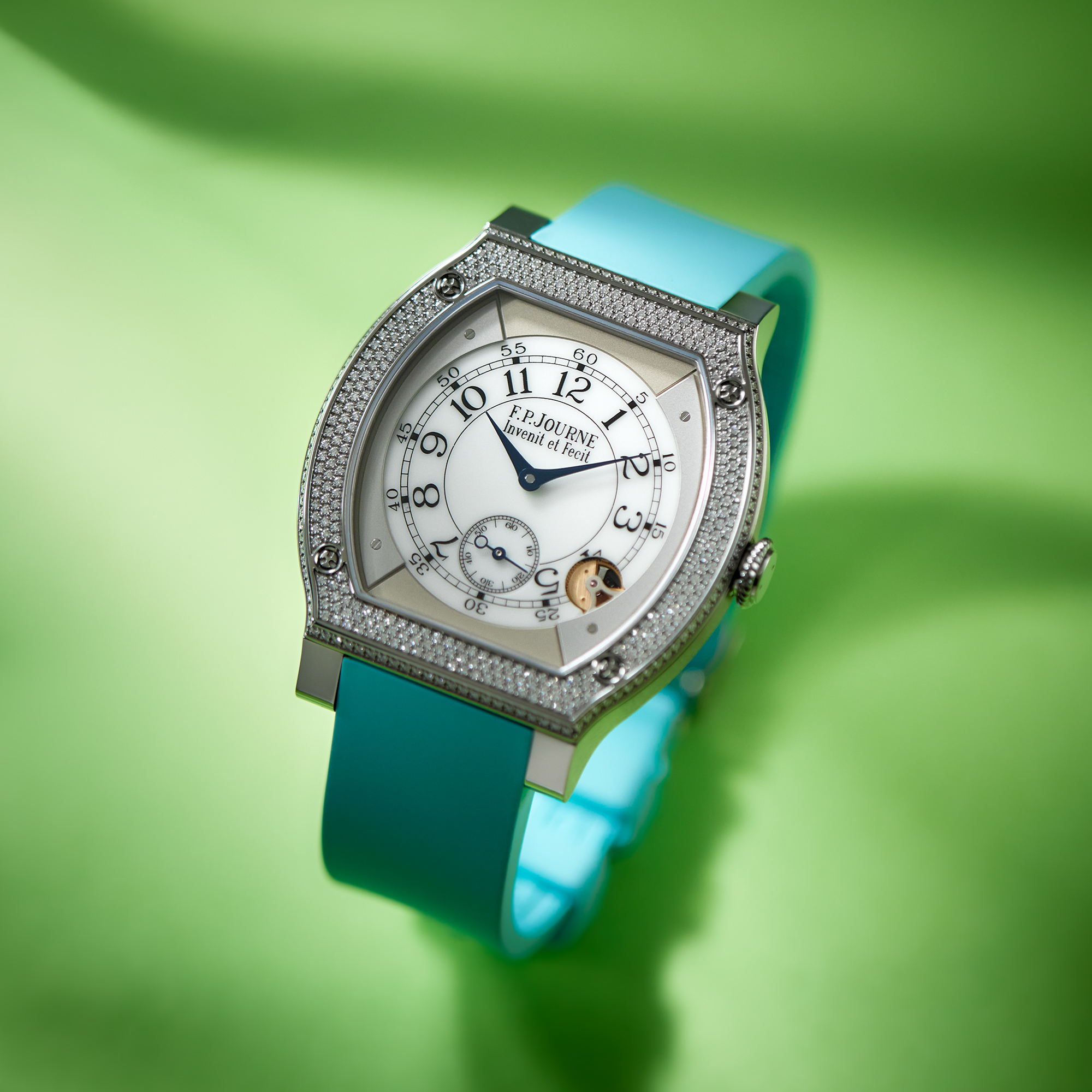 Élégante Titanium Diamond White Dial 48mm Product Image