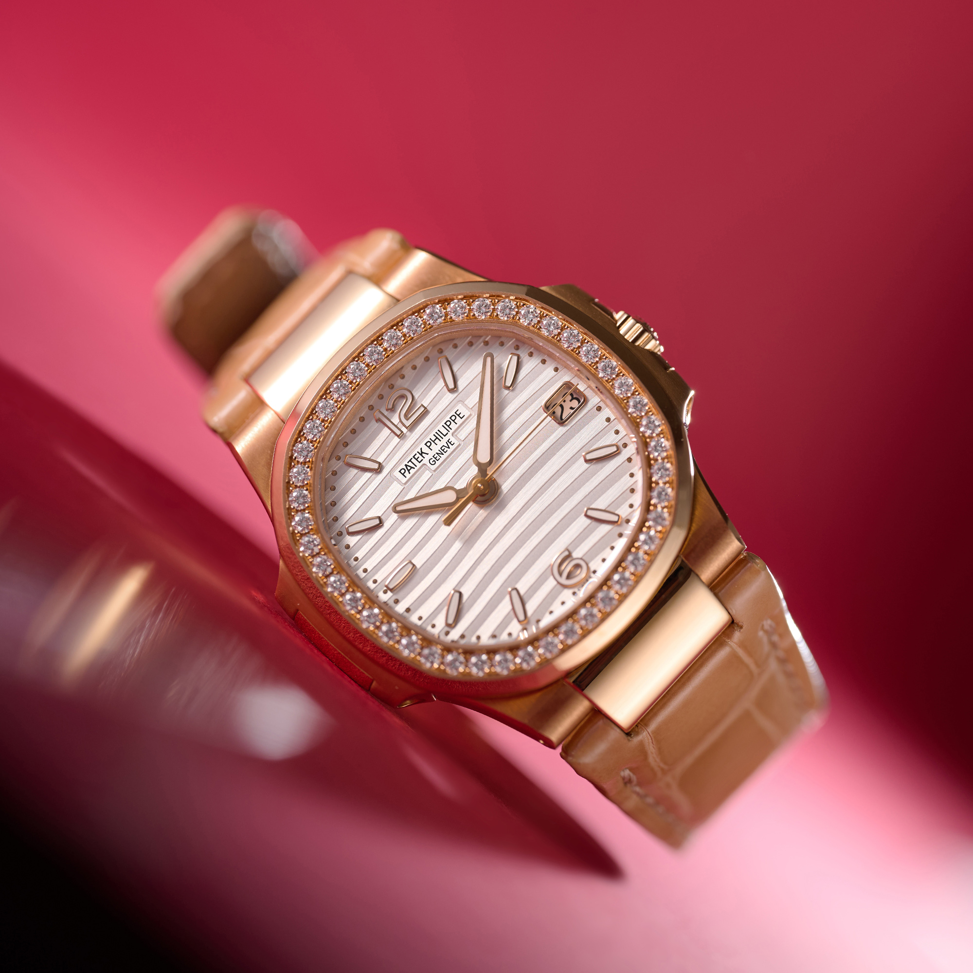 Nautilus Rose Gold Diamond White Dial 32mm Product Image