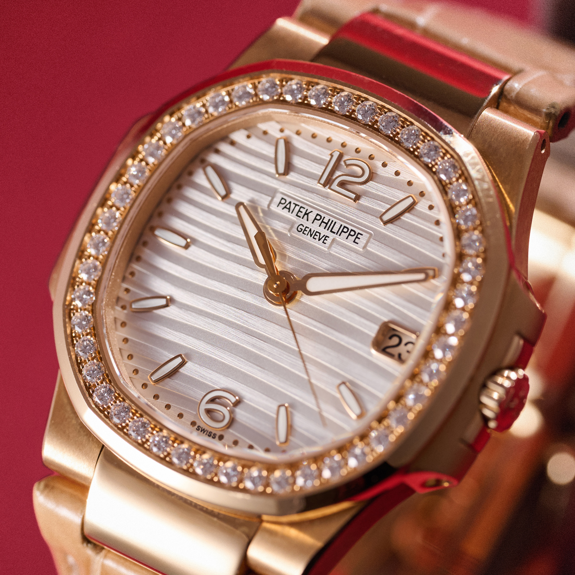 Nautilus Rose Gold Diamond White Dial 32mm Product Image
