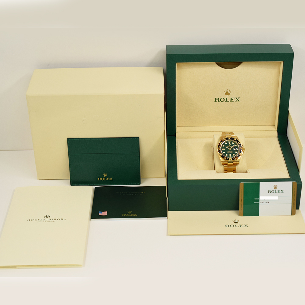 GMT-Master II Yellow Gold Green Dial 40mm Product Image 10