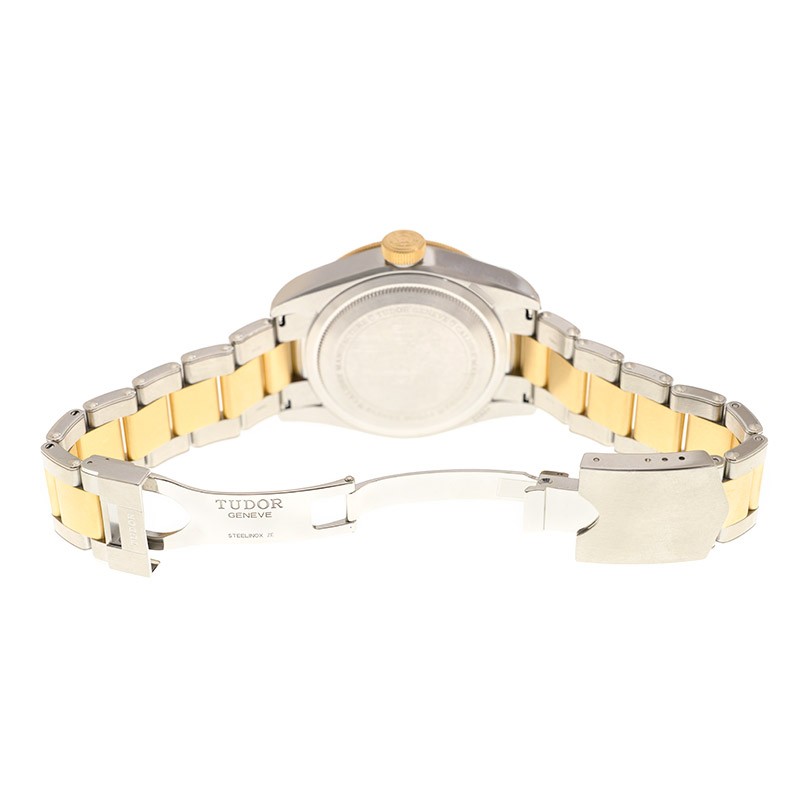 Black Bay GMT Yellow Gold & Steel Black Dial 41mm Product Image 5