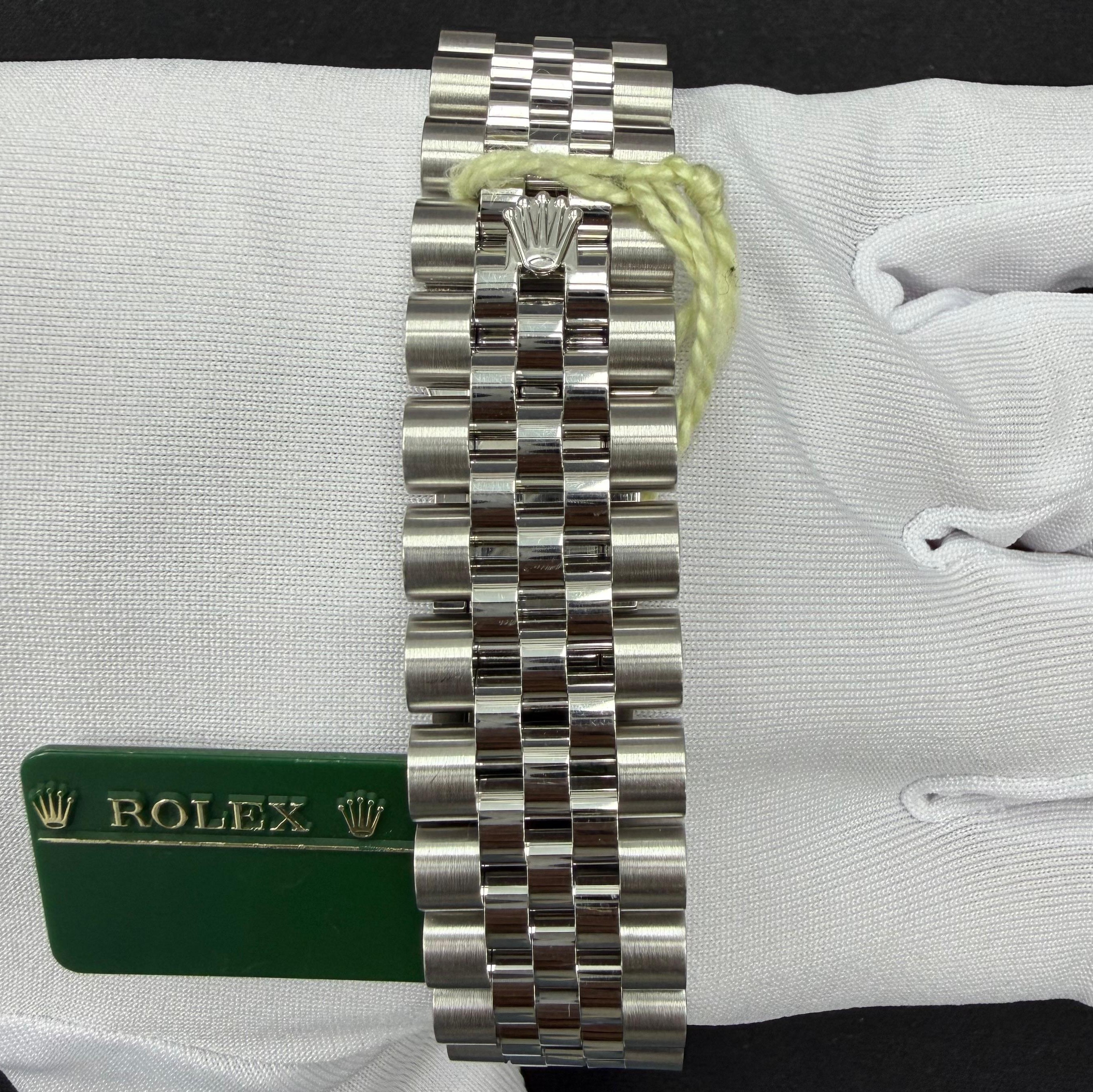 Datejust Steel Jubilee Black Dial 36mm Product Image 3