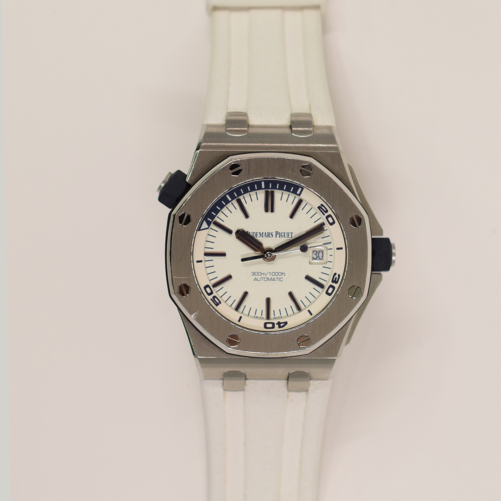 Royal Oak Offshore Diver Steel White Dial 42mm Product Image 1