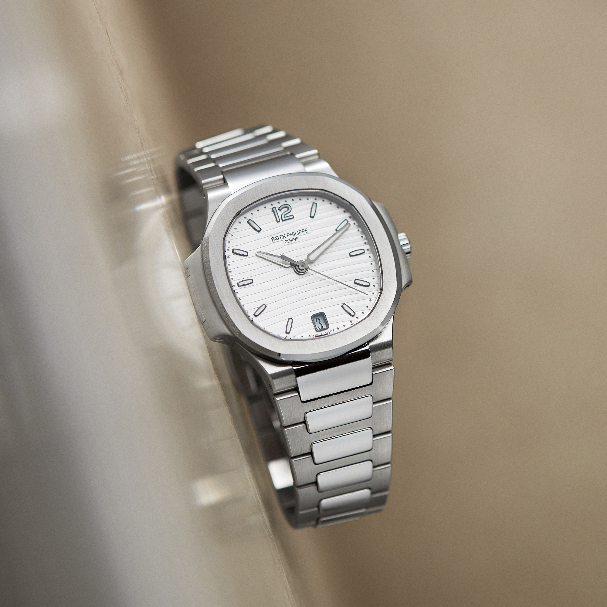 Nautilus Ladies Steel White Dial 35mm Product Image