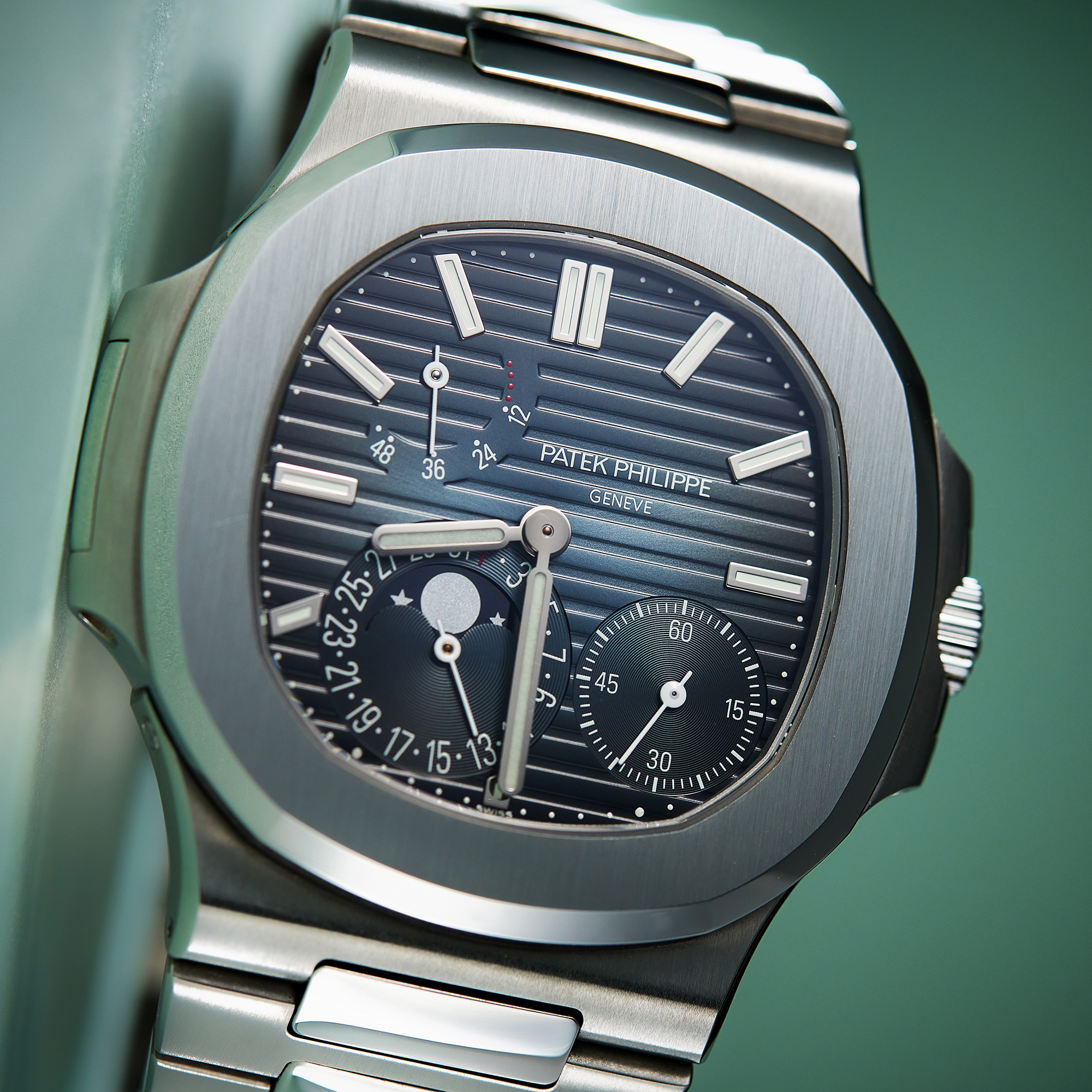 Nautilus Moonphase Steel Blue Dial 40mm Product Image