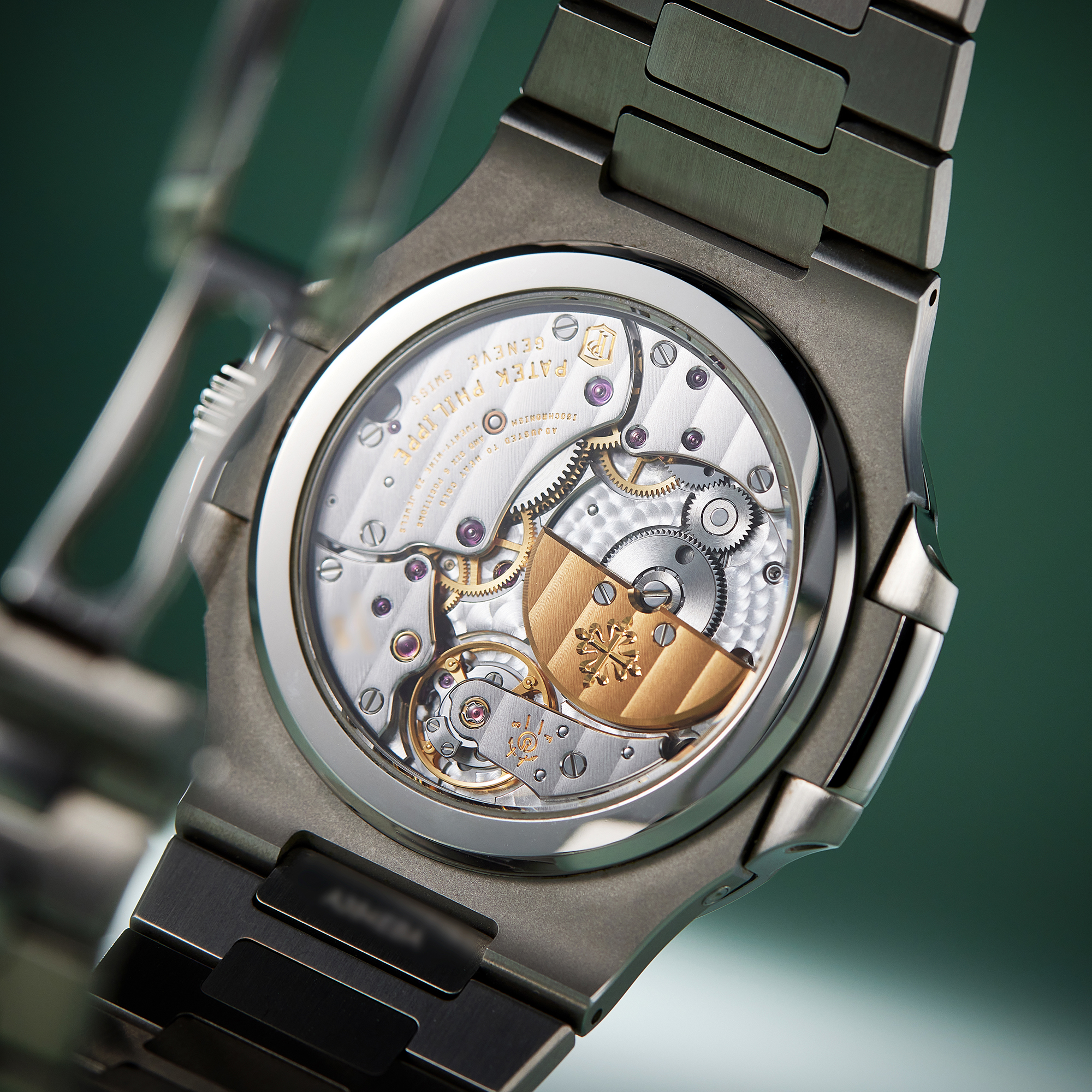 Nautilus Moonphase Steel Blue Dial 40mm Product Image