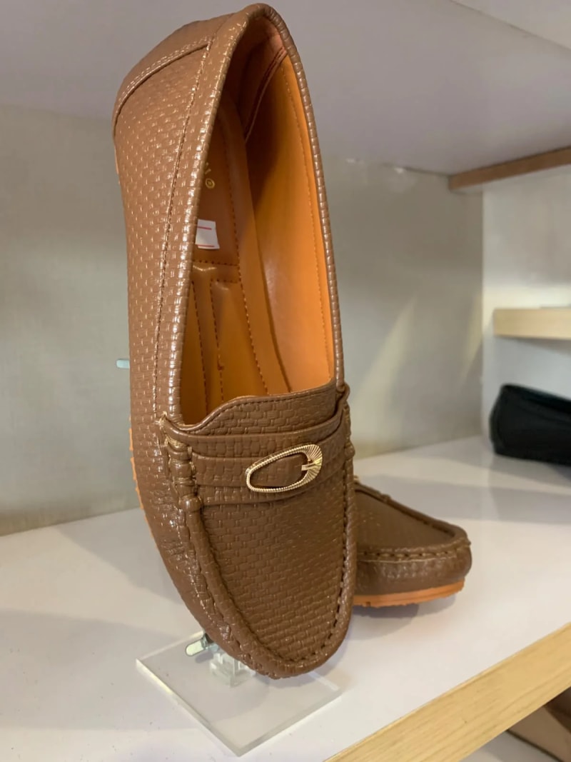 Wej 4636 Woven Buckle Loafer — Brown view 7