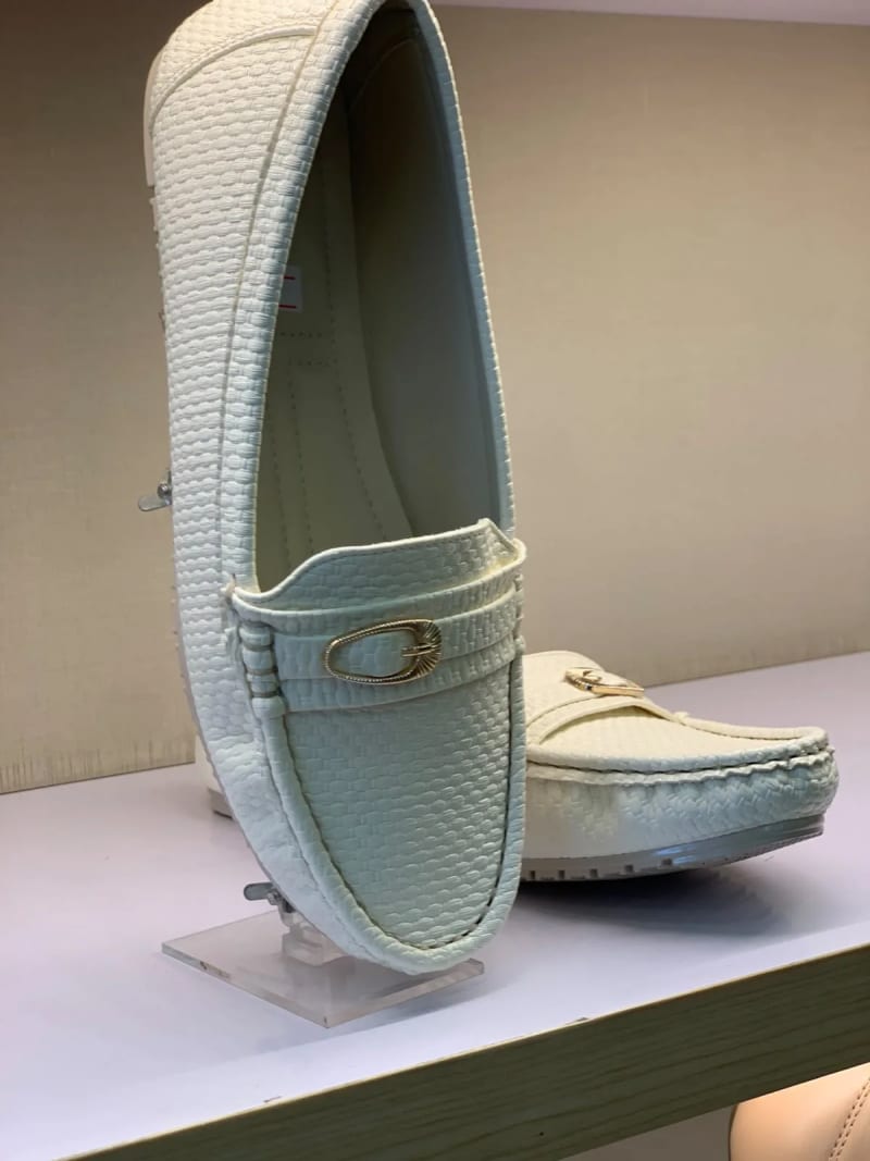 Wej 4636 Woven Buckle Loafer — Cream view 4