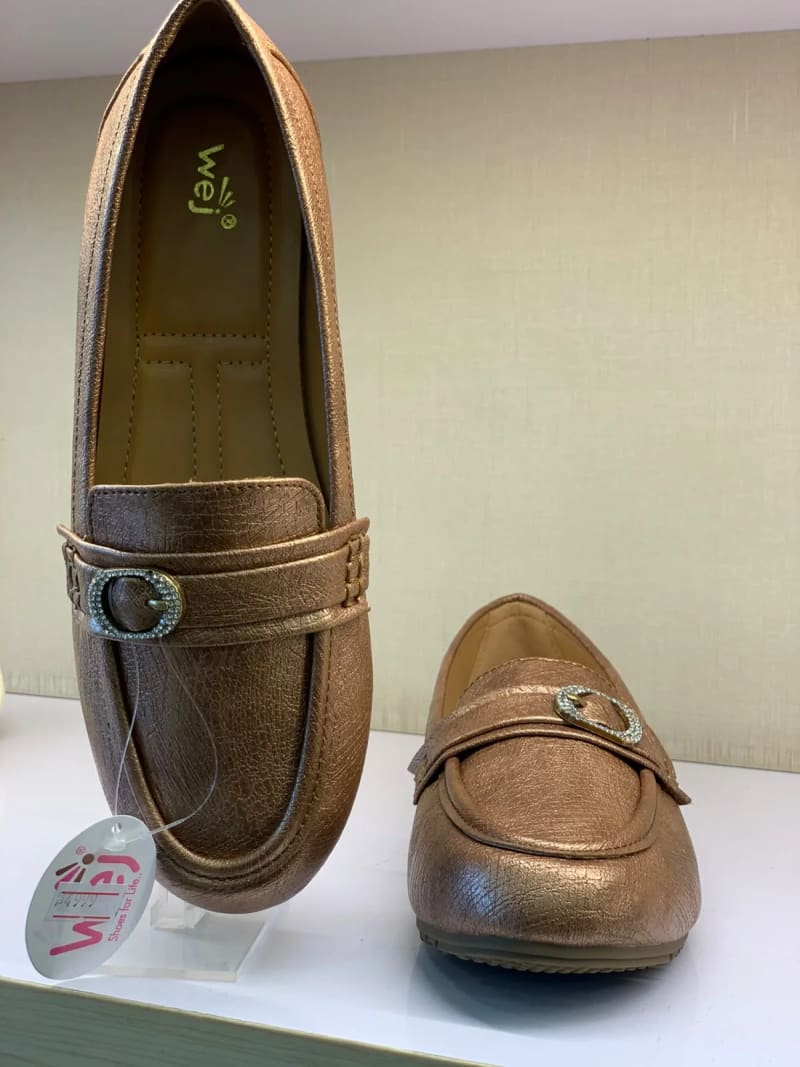 Wej 4607 Buckle Loafer — Bronze view 3