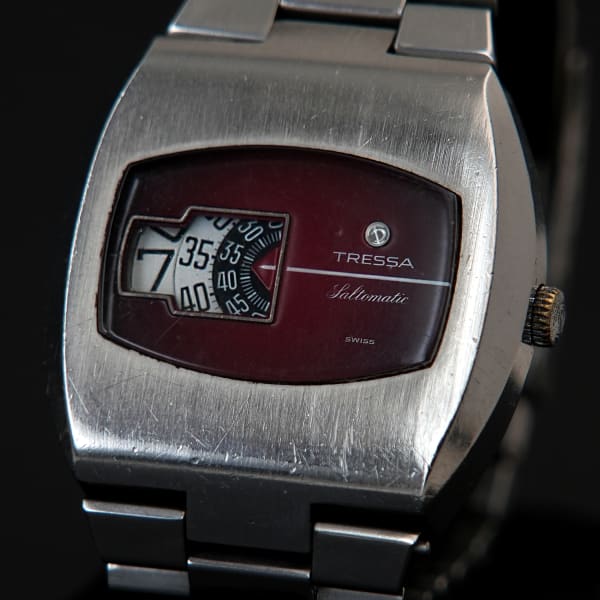 Tressa Saltomatic | Red Dial