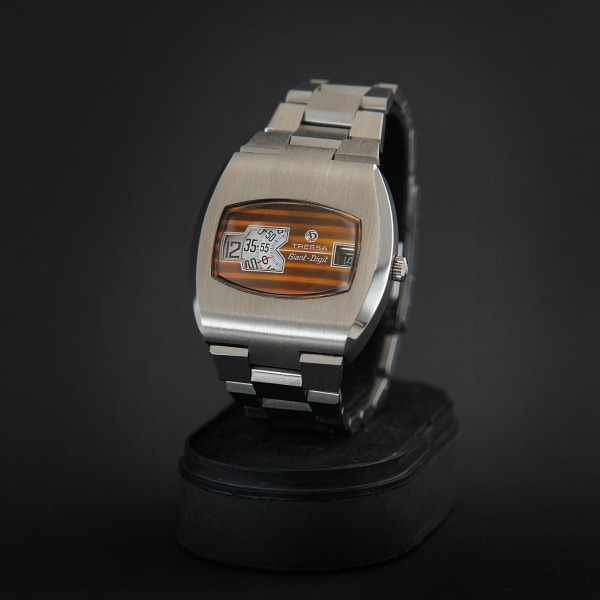 Tressa Giant Digit | Automatic
