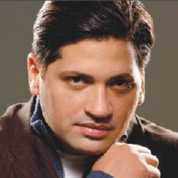 Luis Santiago