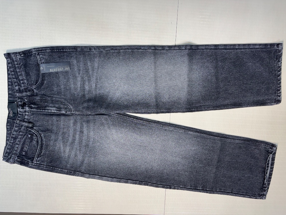 Menβs Jean