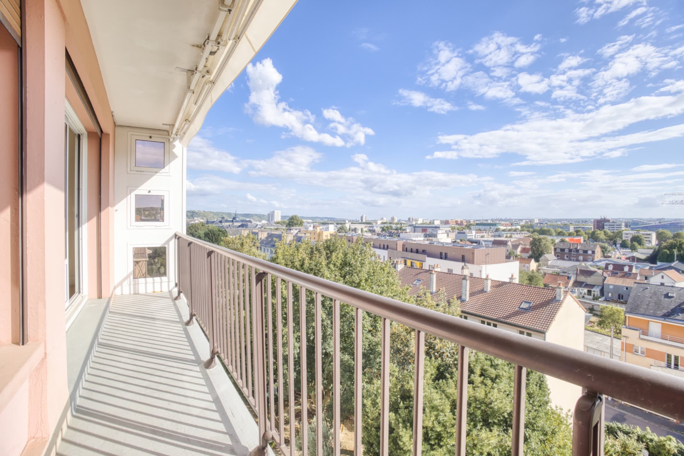 Appartement rénové avec balcon — quartier Pasteur, Rouen 2