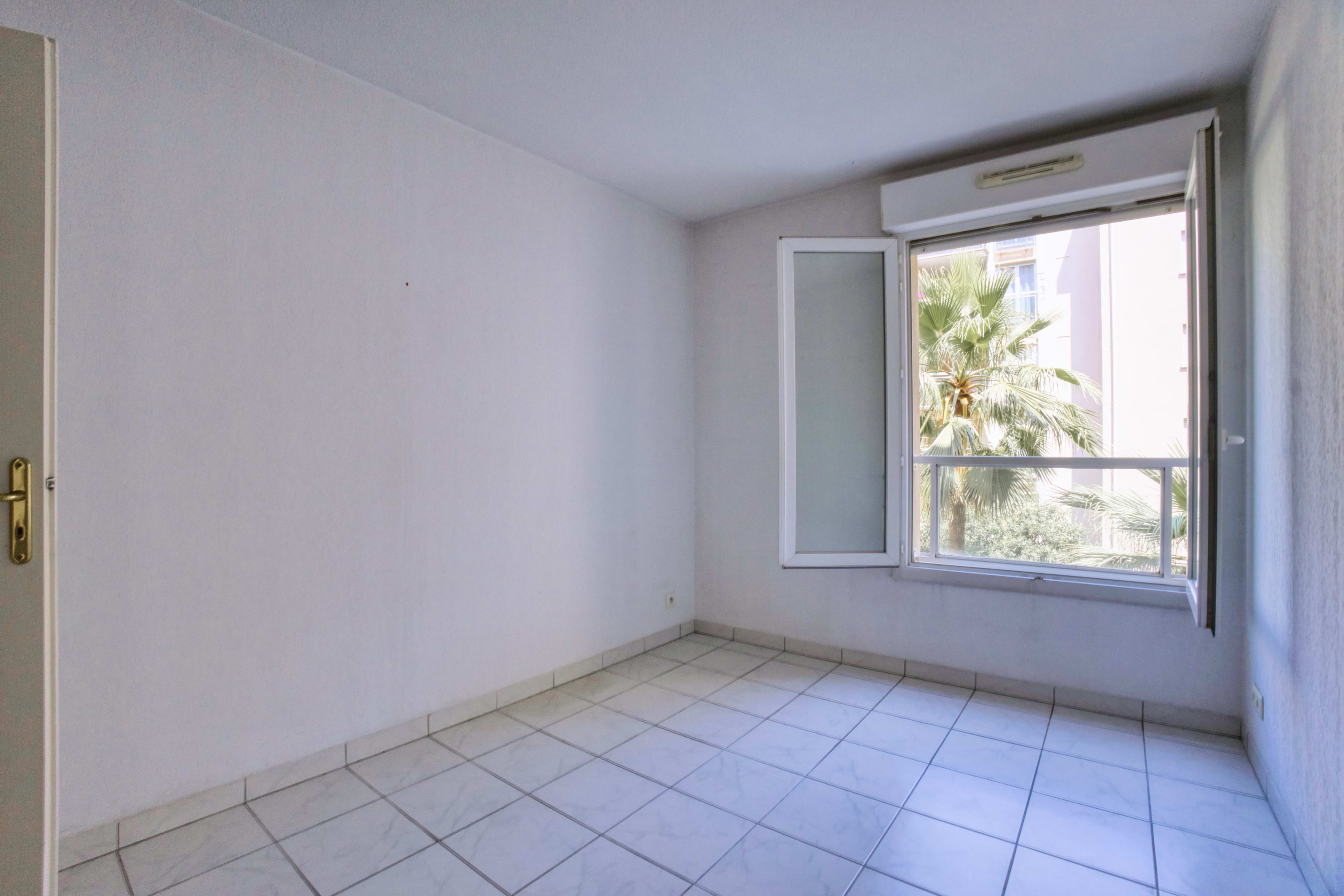 Appartement lumineux avec terrasse — Le Palais Milton, Cannes 5