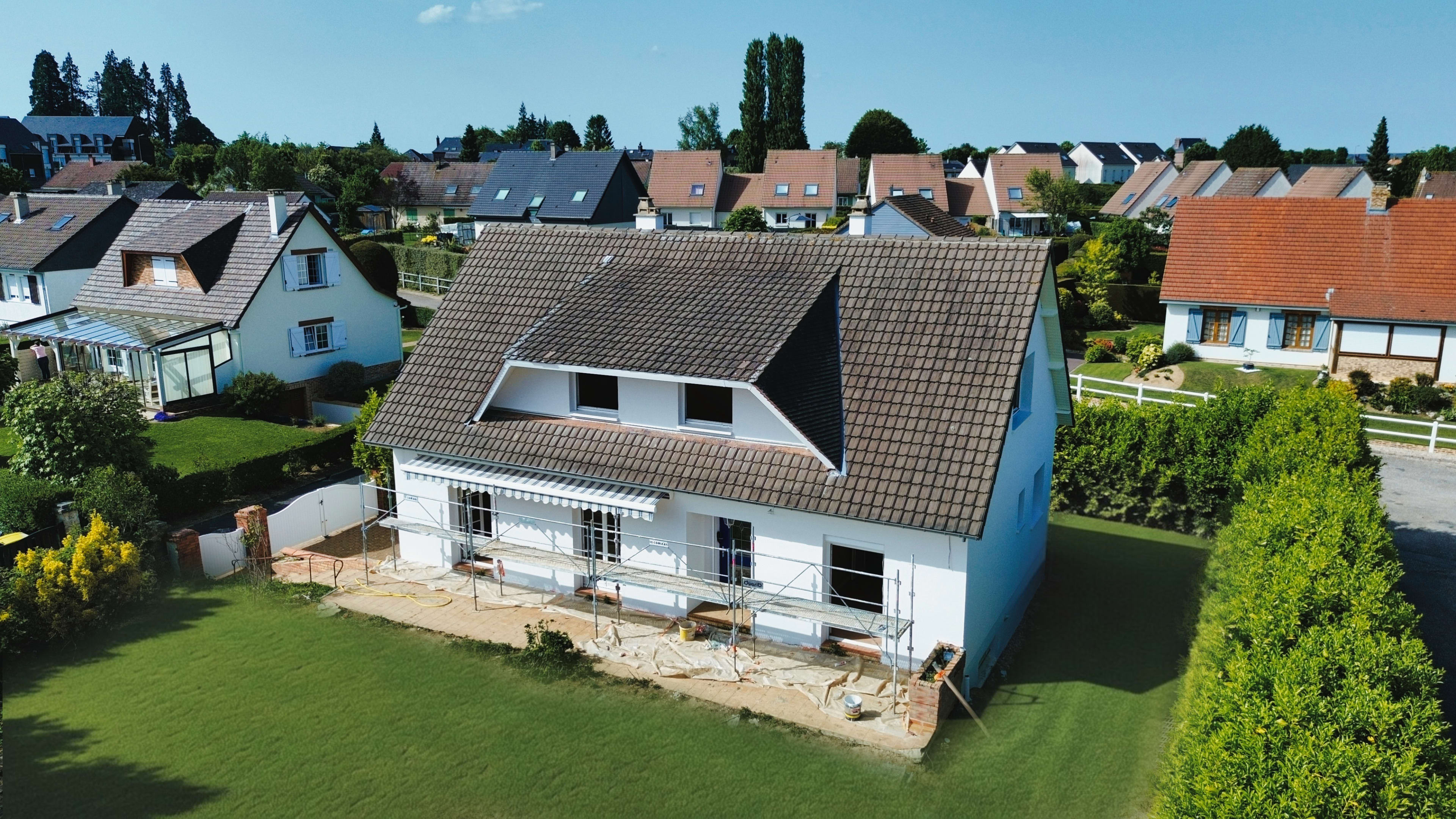 Maison à rénover plein sud, jardin de 723 m² — Roncherolles 2