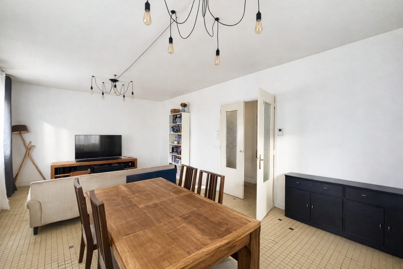 Maison avec jardin et garage, proche cœur de ville — Sotteville 4