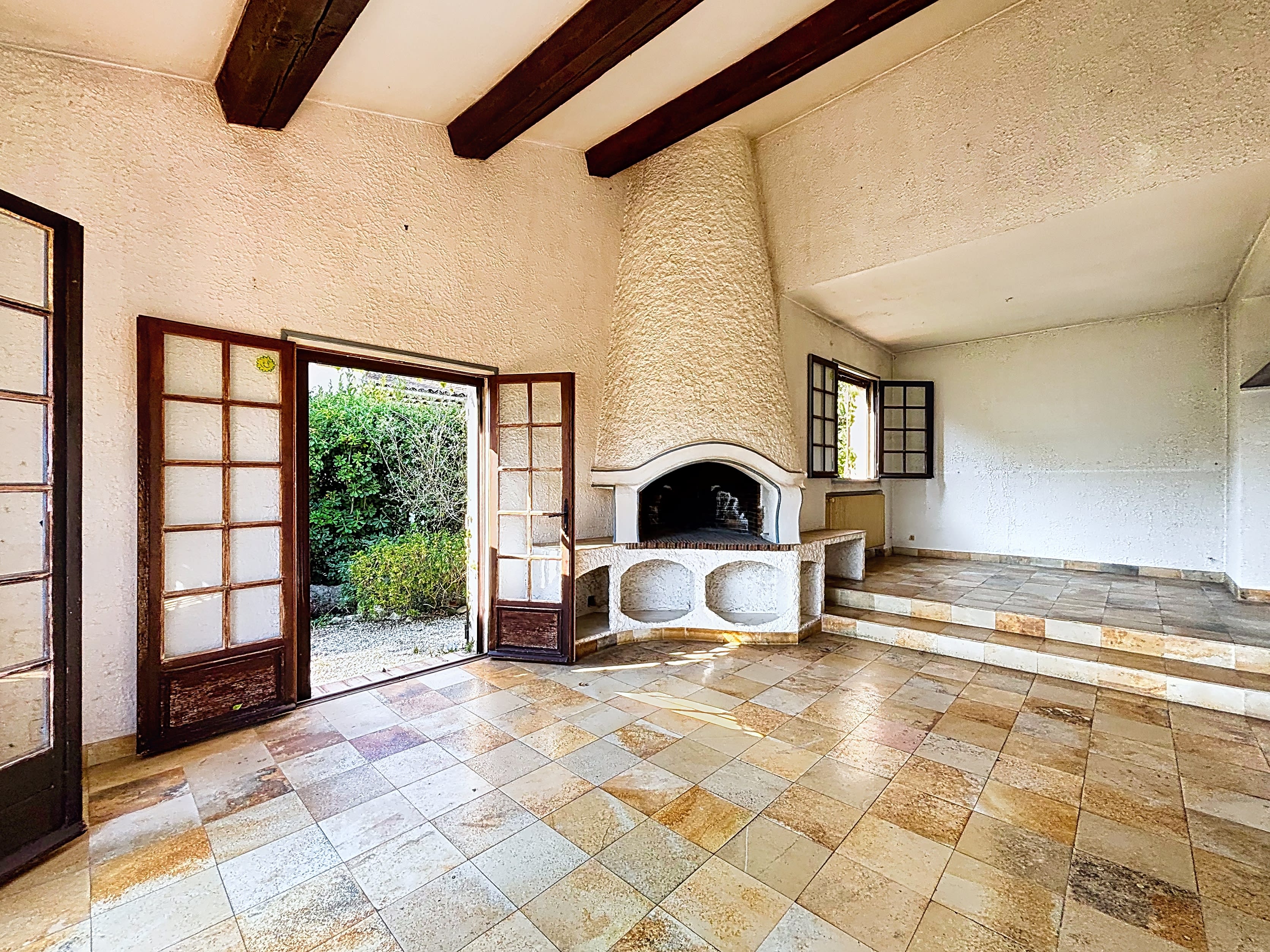 Villa lumineuse avec vue et grand terrain — Antibes 6