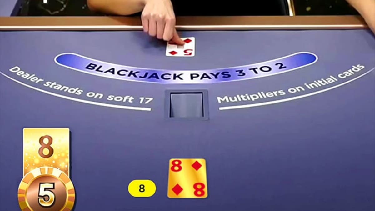 Live Infinite Bet Stacker Blackjack screenshot 1