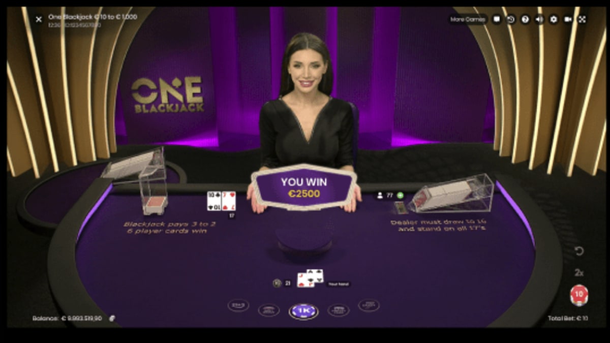 ONE Blackjack screenshot 1