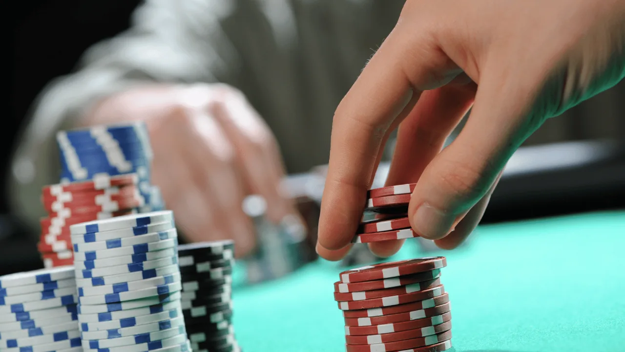 Texas Holdem vs Omaha pokker: mis vahe on?