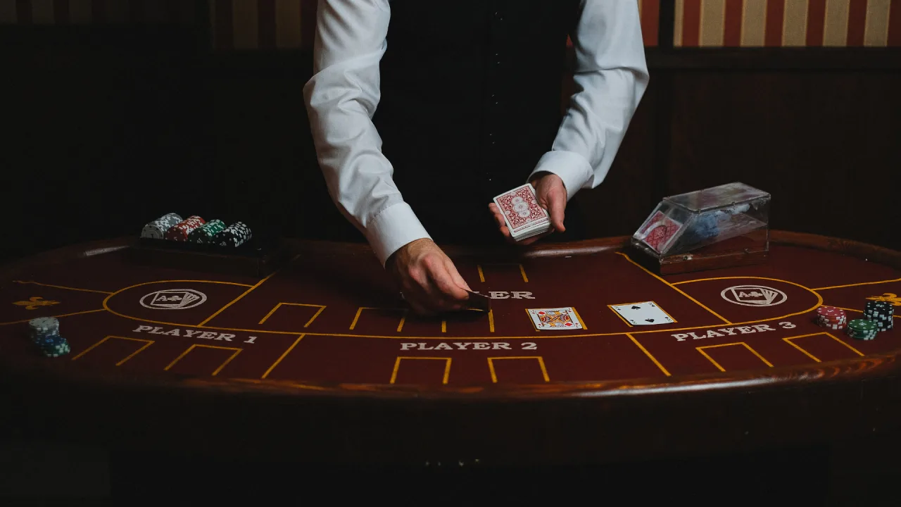 Cómo depositar y retirar con tarjetas de crédito en los casinos en línea
