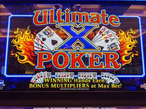 Ultimate X Poker Ten Play