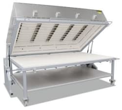 FUSINGOVN M.BORD PÅ HJUL 950C 1660x950X400MM C540