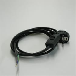KABEL 3VEIS MED PLUGG/BRYTER SORT 3 x 0,75 MMª - 2