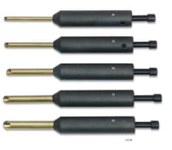 HULLJERN MED STAKE 4MM