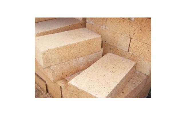 ISOLERSTEIN 250X124X64MM