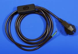 KABEL 3VEIS MED PLUGG/BRYTER BRUN 3 x 0,75 MMª - 2