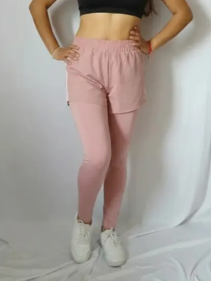 Short con Mallones para Mujeres con Diseño Moderno